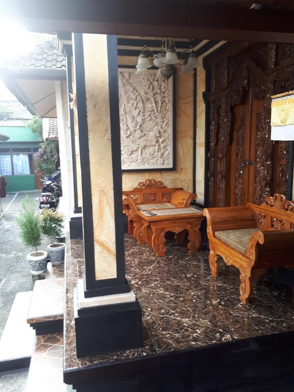 Indy House Hotel Ubud Exterior foto